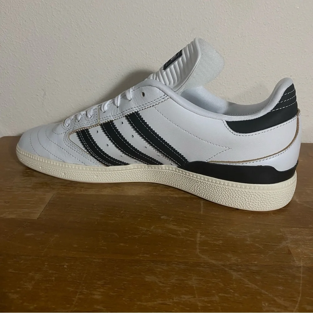 adidas dennis busenitz White Leather Black Off White Skateboarding - Size 9.5